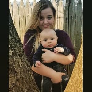 Meet your Posher, Emily paige